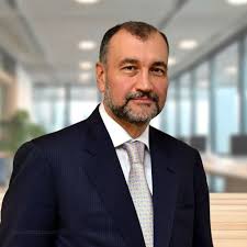 مراد أولكر قائد أكبر المجموعات الاستثمارية الغذائية في تركيا